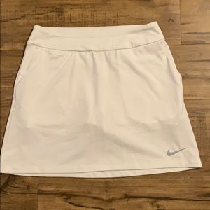 Nike Women's White Golf Skort, XS